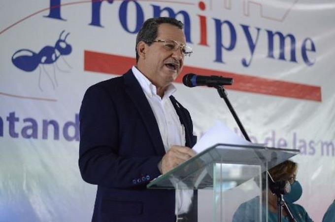 Ofrecerán RD$37 millones en préstamos a comerciantes en La Victoria