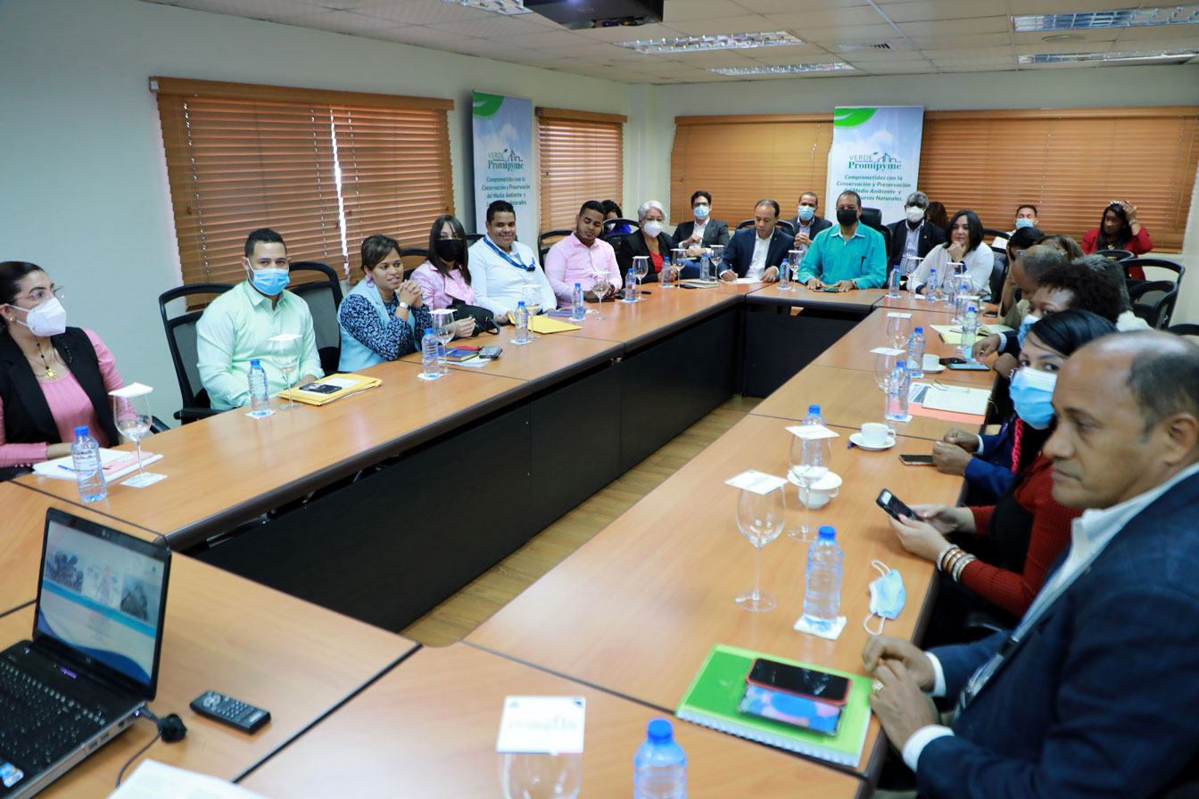 Promipyme Apertura Taller de Capacitación Medioambiental de Residuos Sólidos