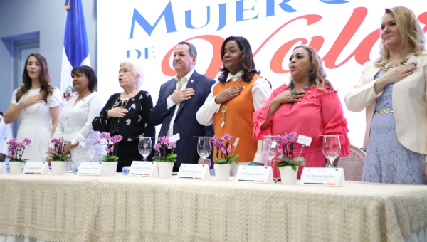 Día Internacional de la Mujer: “Mujeres con Valores”