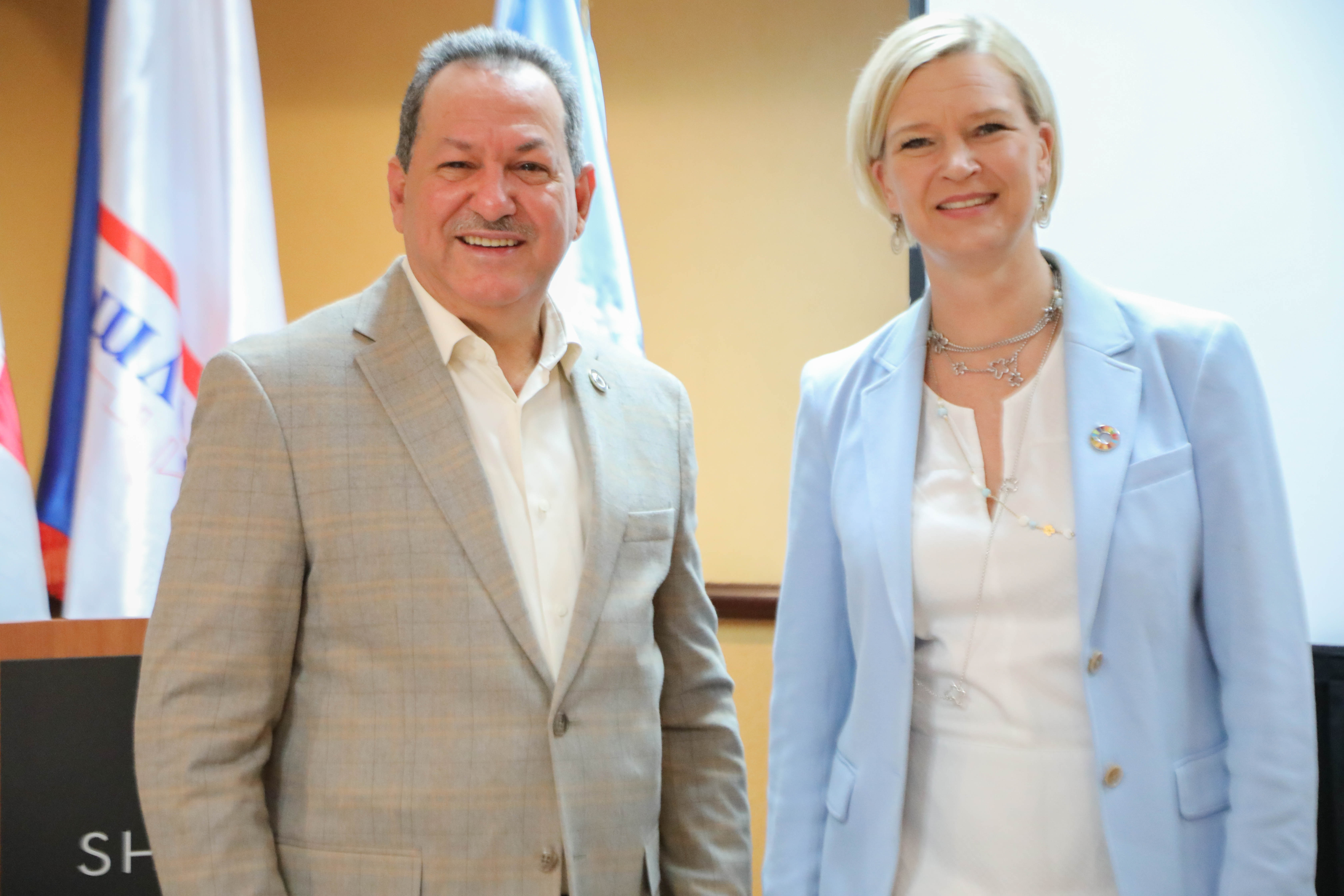 Porfirio Peralta Presenta Logros, Proyectos y Programas de  Promipyme al PNUD