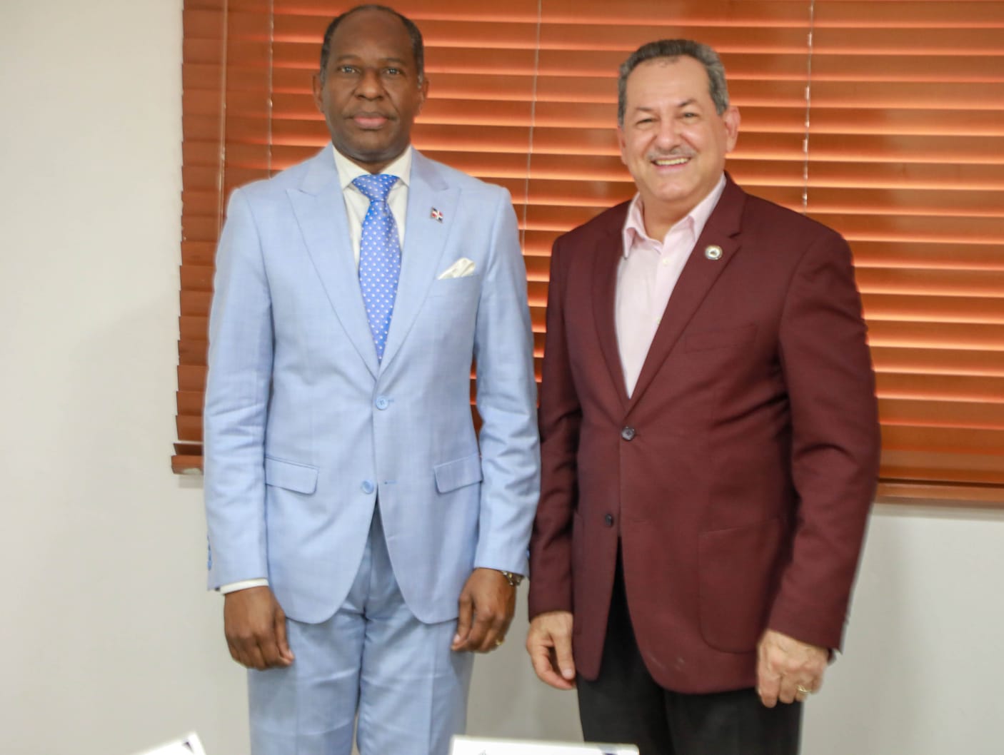 Director de Promipyme sostiene reunión de trabajo con viceministro de Mitur s