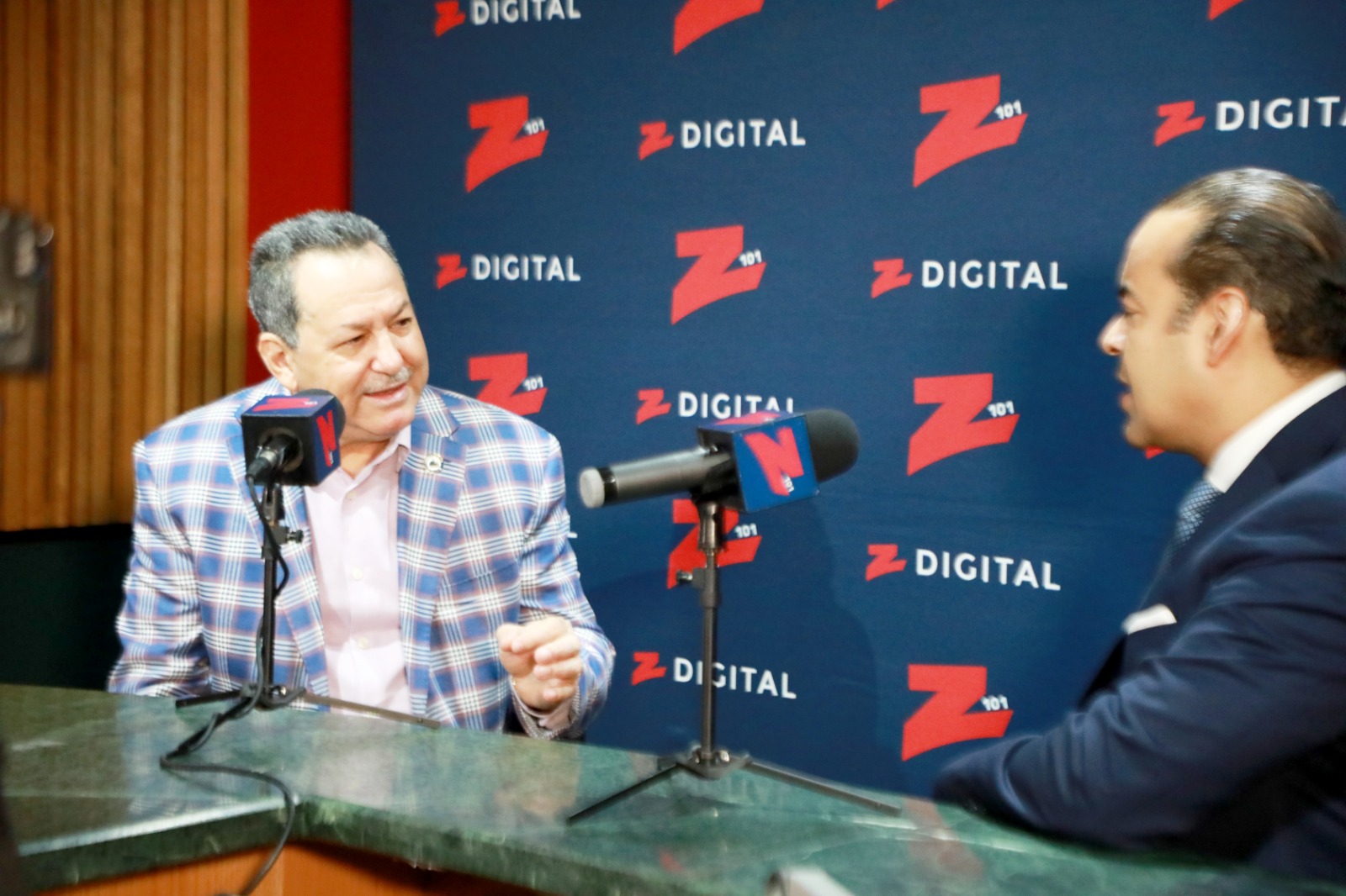 Director de Promipyme destaca el impacto que producen los préstamos durante entrevista en la Z 101