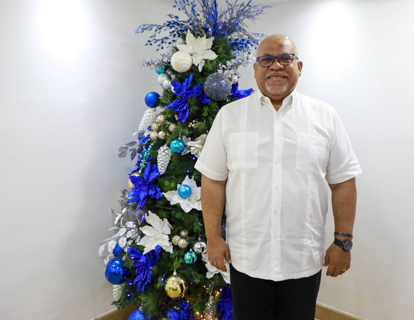 Director General Promipyme desea ¡Feliz Navidad 2026! A todos sus colaboradores